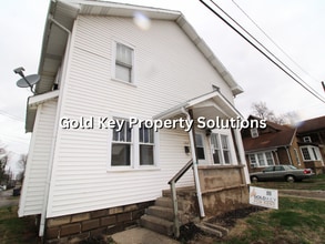 Building Photo - 124-126 E. 21ST