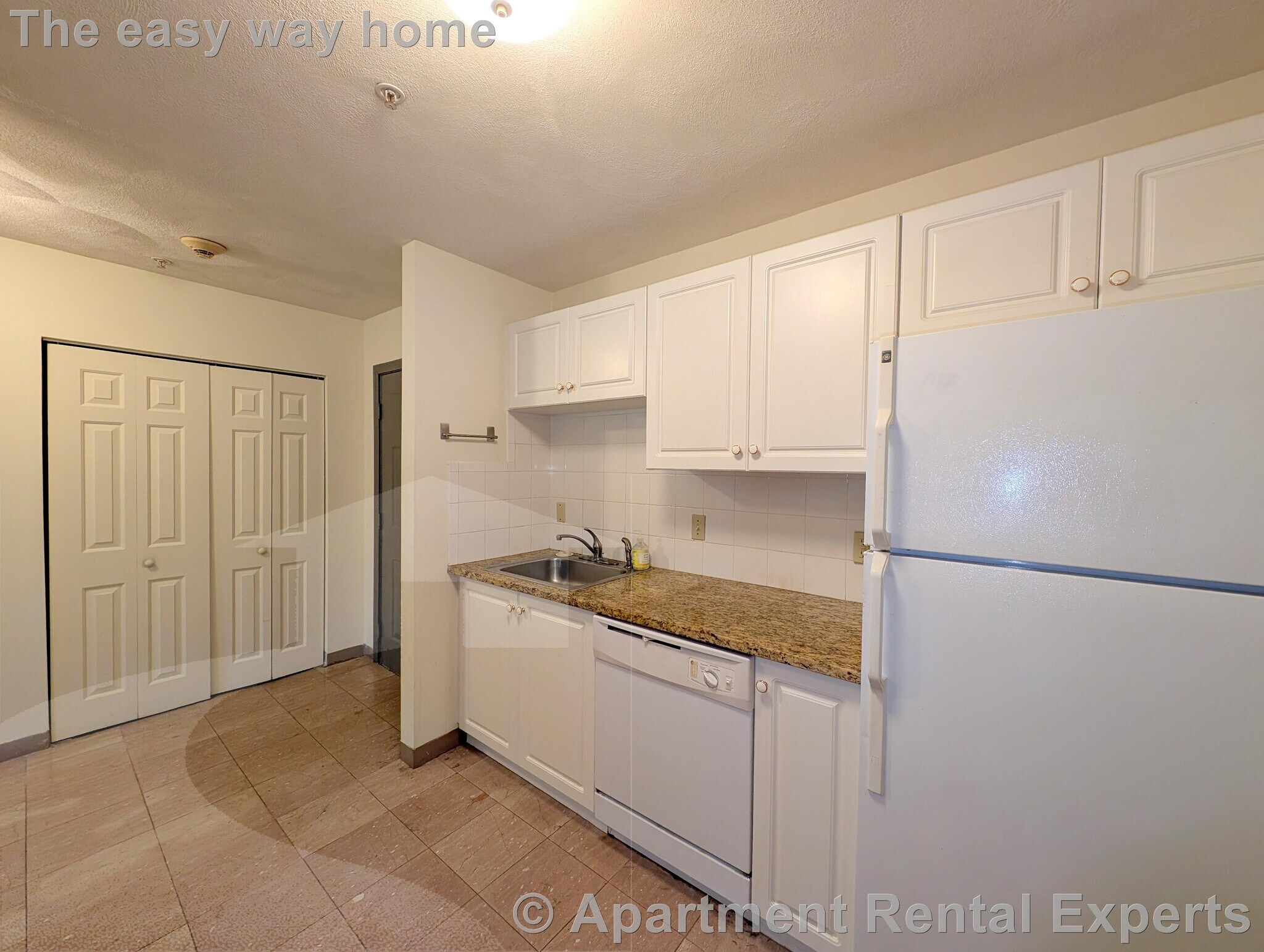 Building Photo - 373 Highland Ave