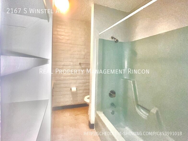 Building Photo - 2167 S Winstel Ave