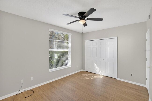 Building Photo - 11304 Balm Riverview Rd