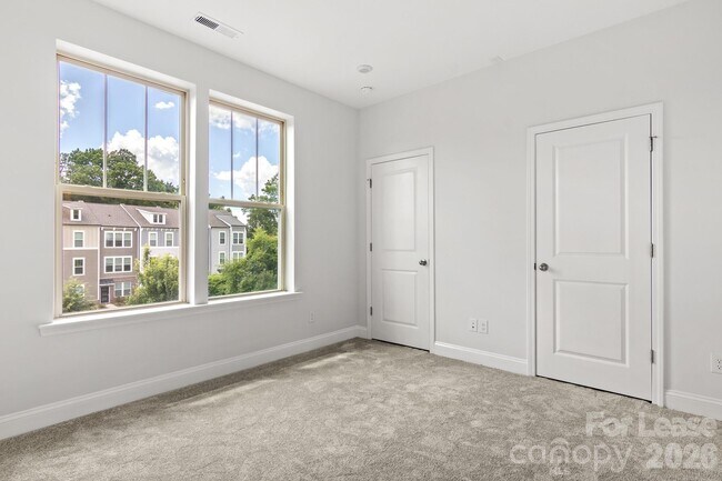 Building Photo - 120 Judson Ave