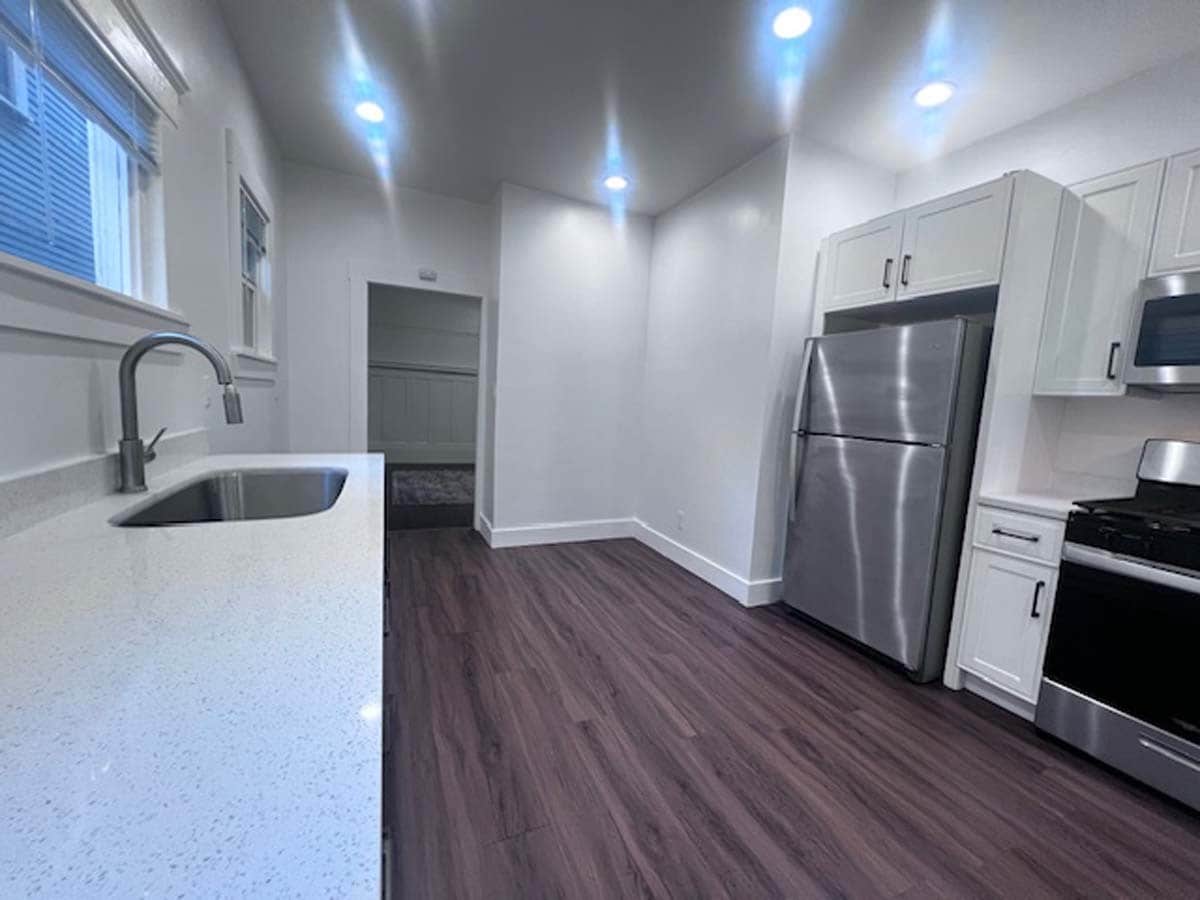 Building Photo - 1301 Adeline St