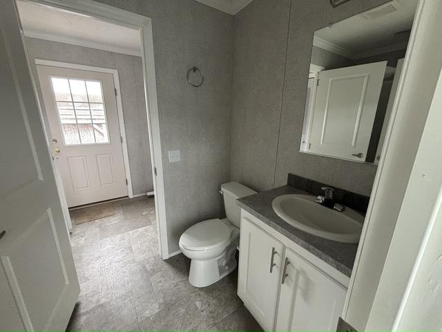 Building Photo - 1232 Maplewood Dr