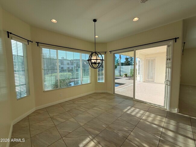 Building Photo - 3320 S Waterfront Dr