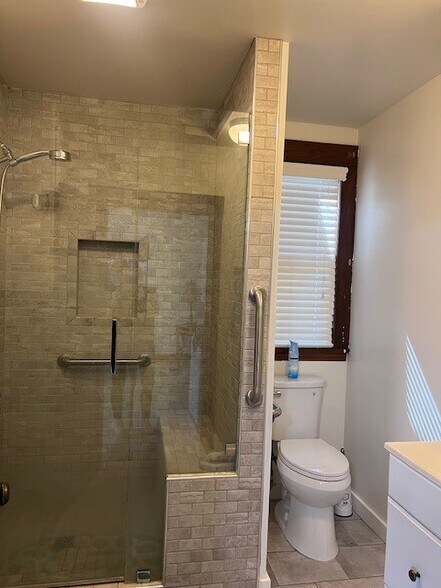 Bathroom - 2741 N White Ave