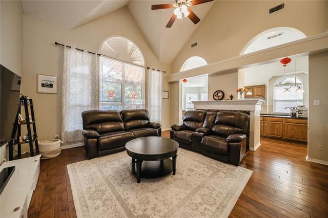 Building Photo - 100 Hearthwood Dr