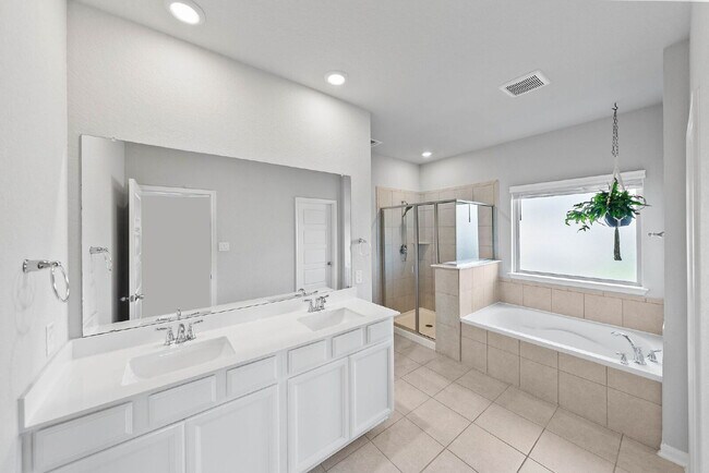 Building Photo - Stylish Corner Homesite on a Quiet Cul-de-...