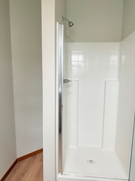 Building Photo - 4337 S Cedar St