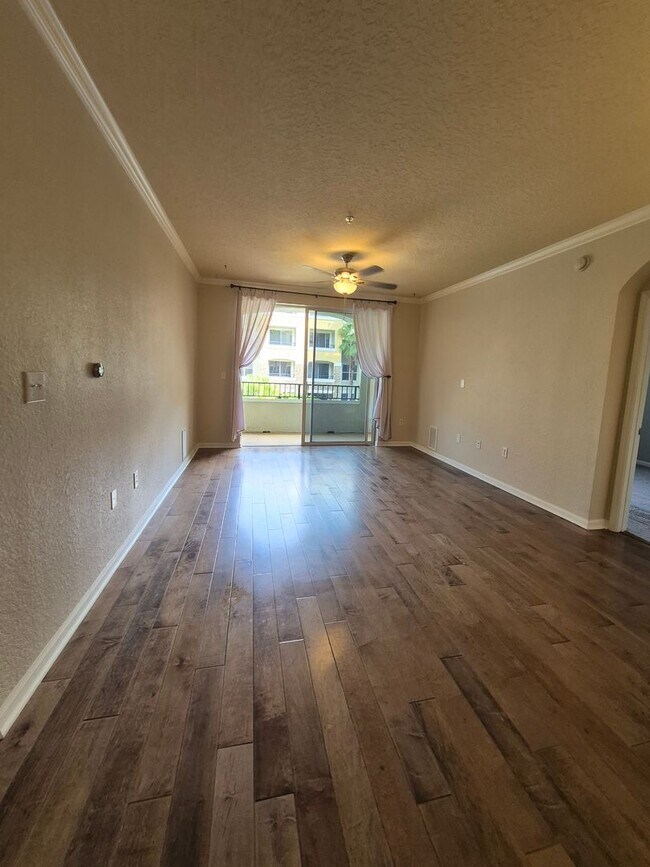 Building Photo - It's a lifestyle!