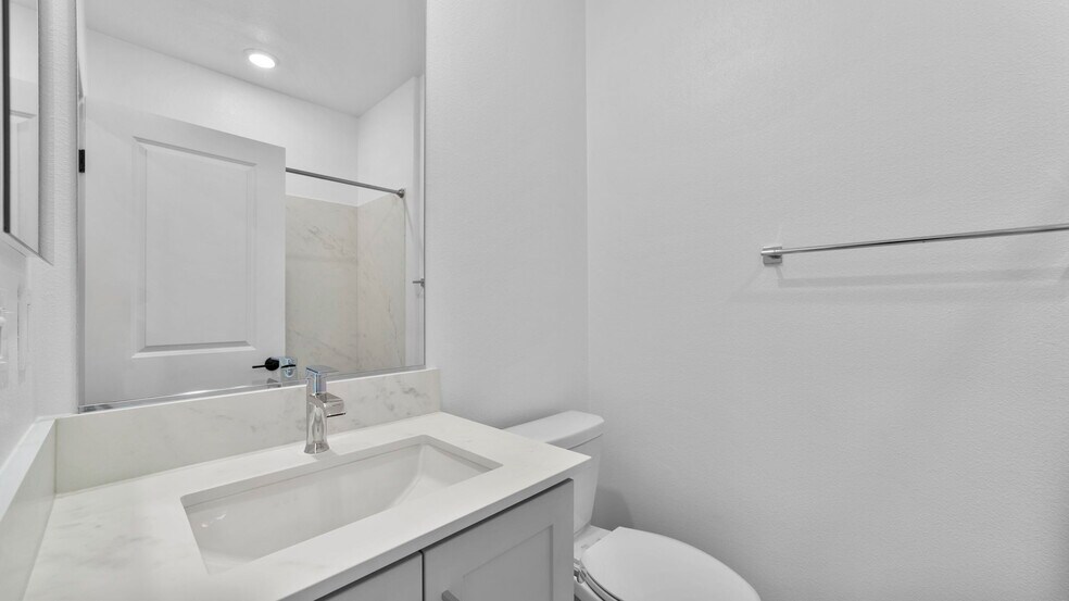 Building Photo - 1208 Mountain Laurel Rd