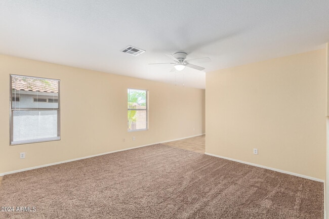 Building Photo - 15005 W Ventura St