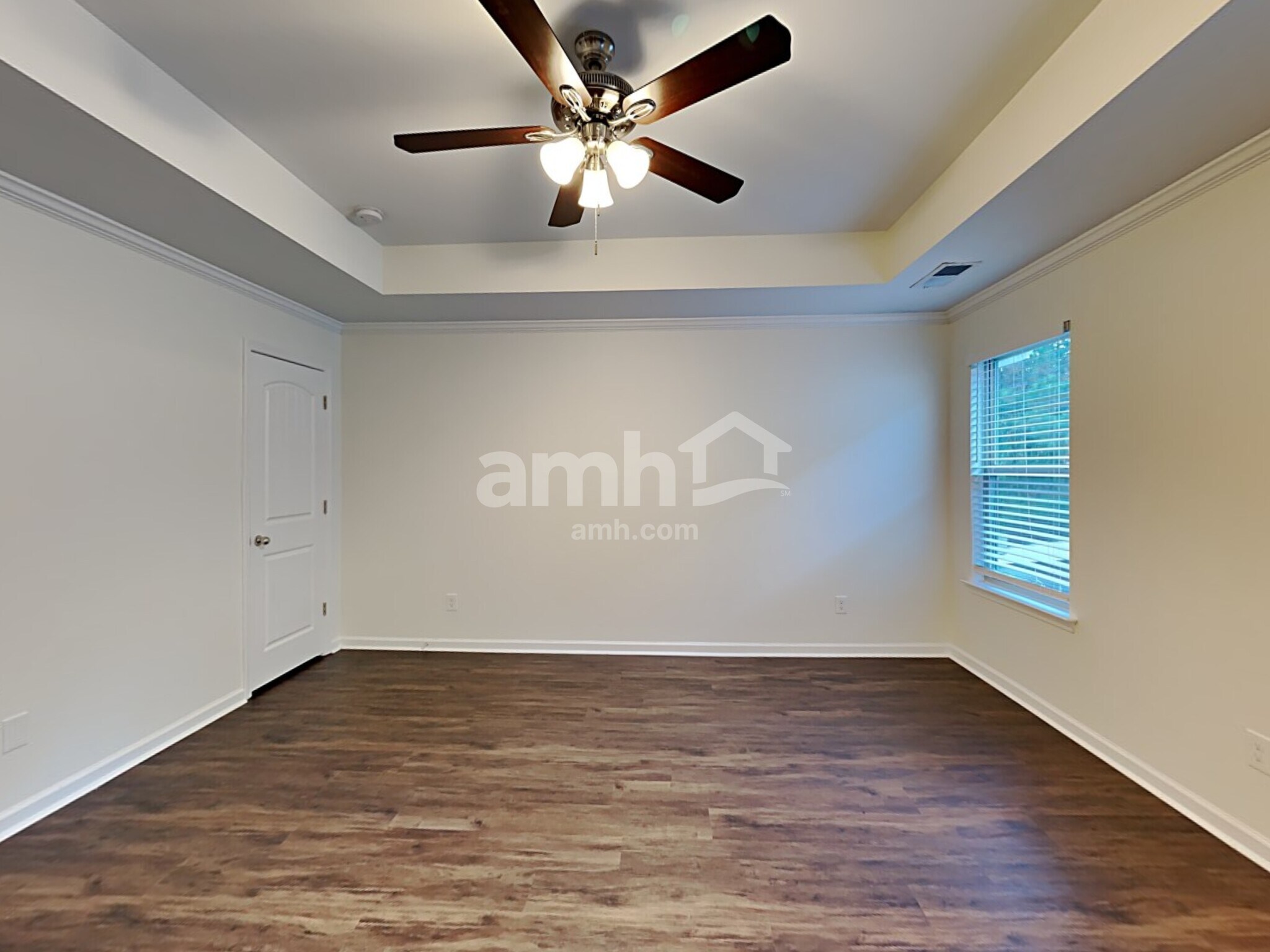 Building Photo - 977 Grenier Terrace NE