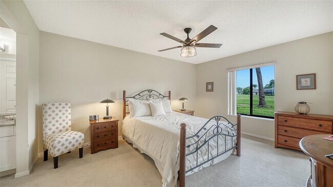 Building Photo - 6281 Timberlake Dr