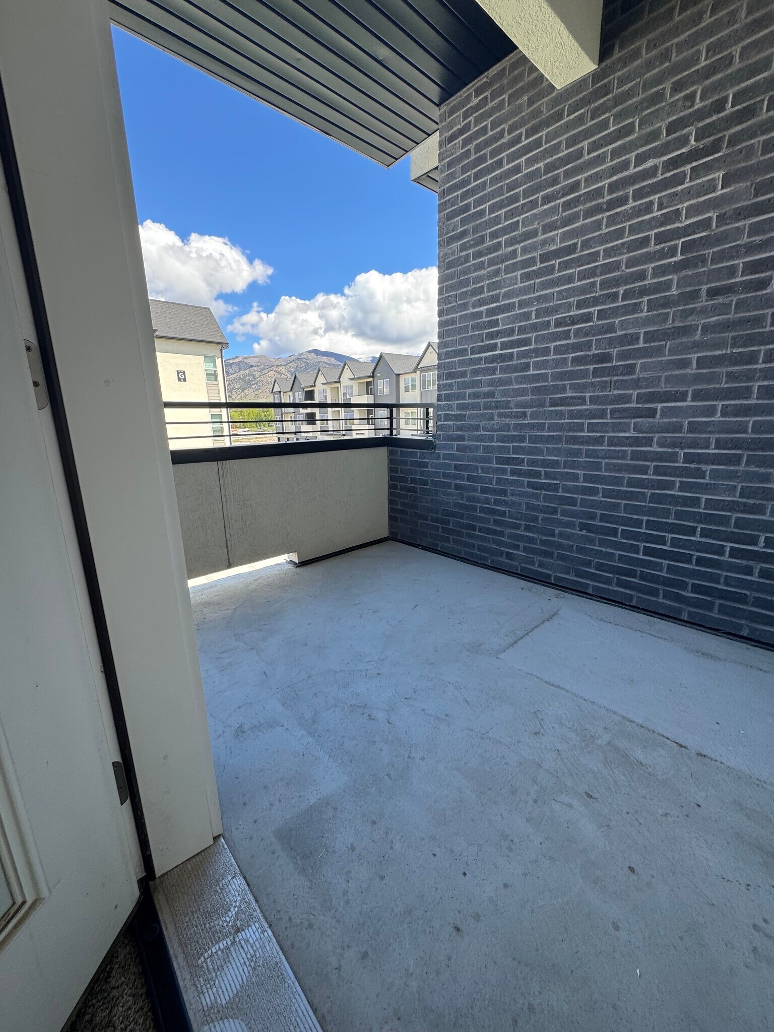 Building Photo - 3105 S 225 W