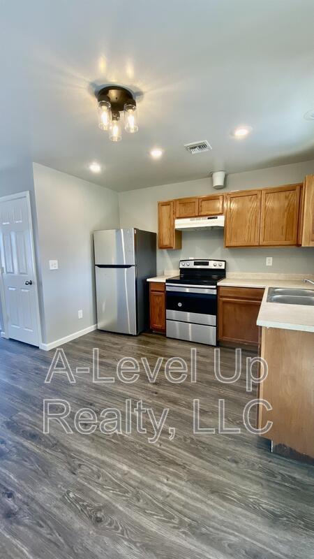 Building Photo - 219 W Pennsylvania Dr