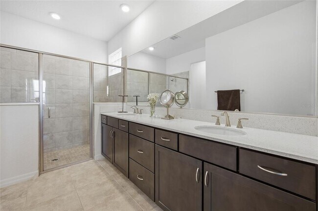 Building Photo - 6176 SW 73rd Ter