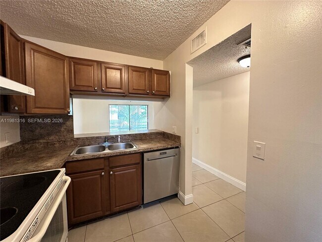 Building Photo - 11561 NW 36th St