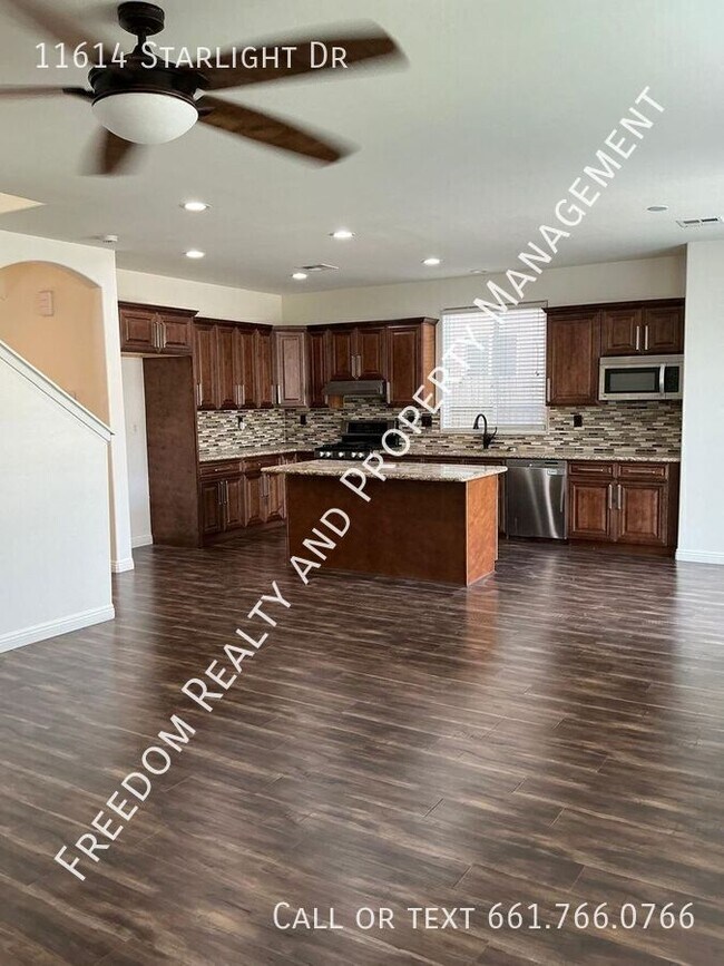 Building Photo - 11614 Starlight Dr