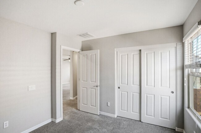 Building Photo - 8266 Arden Landing Pl
