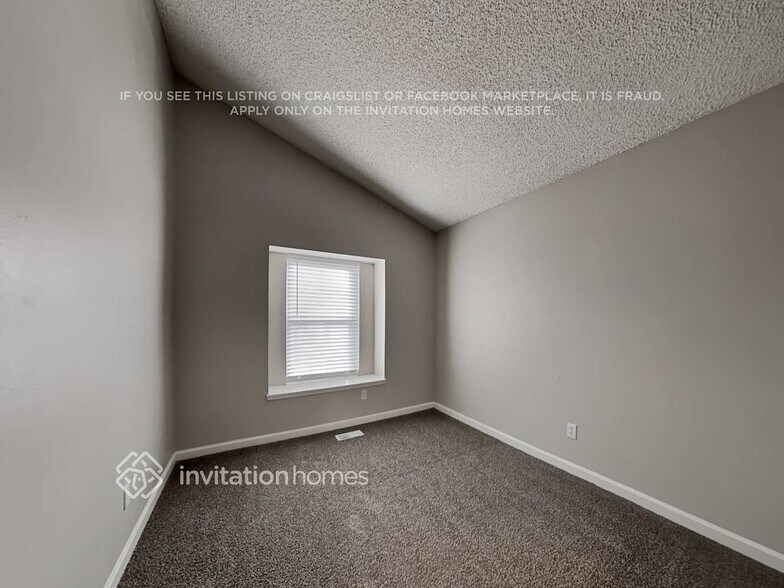 Building Photo - 7520 Montarbor Dr