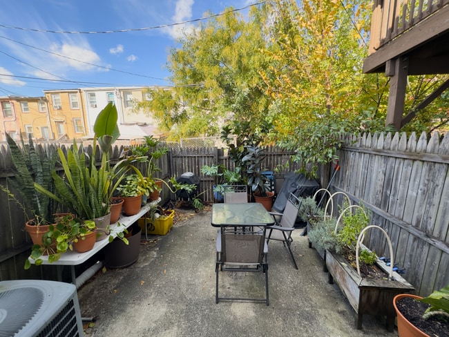 Building Photo - 450 Federal St