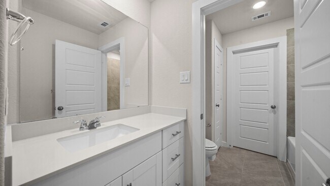 Building Photo - 509 Brent Pk Ct