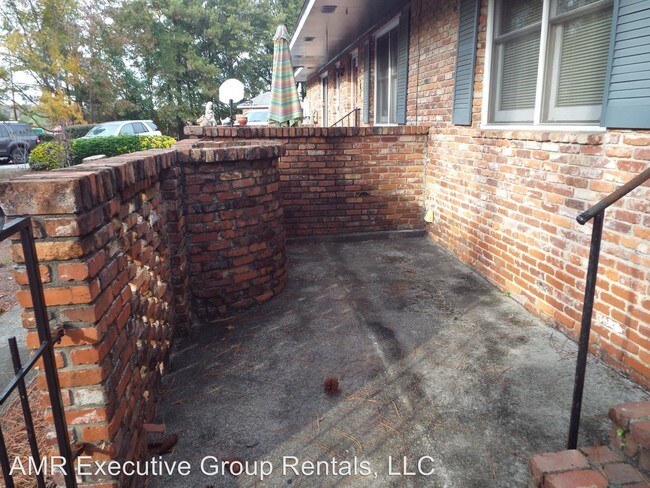 Building Photo - 6305 Milgen Rd