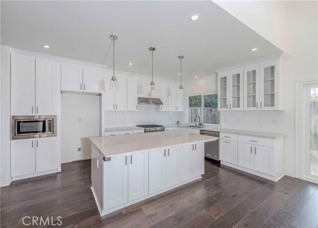 Building Photo - 19661 Ditmar Ln