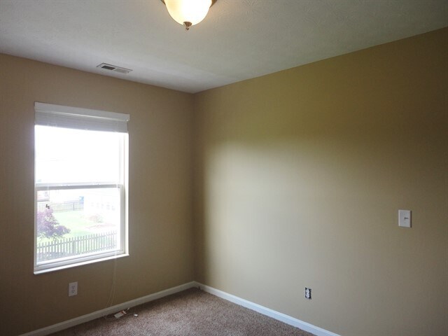 Building Photo - 6324 Fountainhead Dr