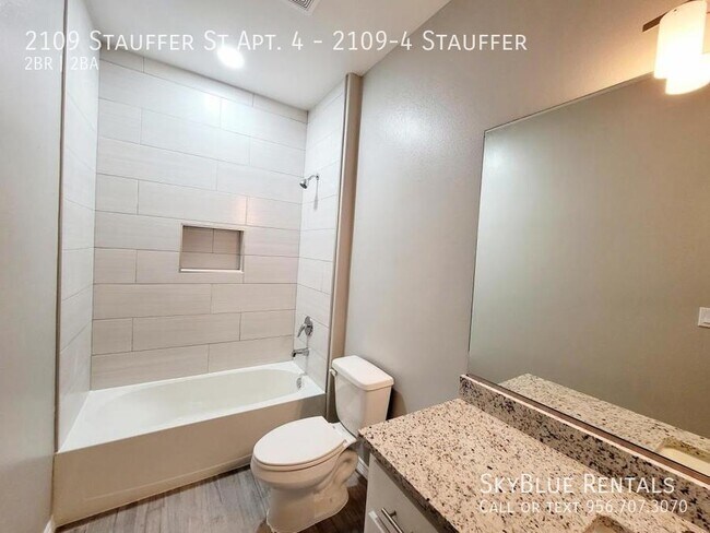 Building Photo - 2109 Stauffers St
