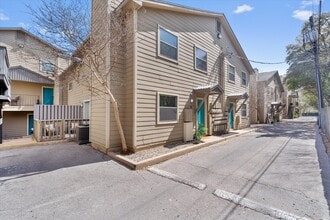 Building Photo - 6700 Cooper Ln