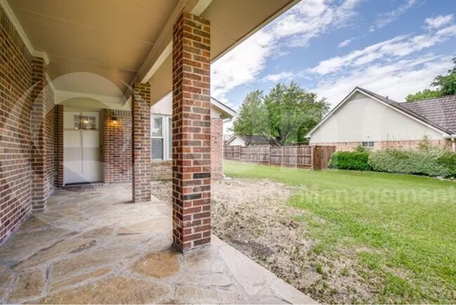 Building Photo - 408 Scenic Dr