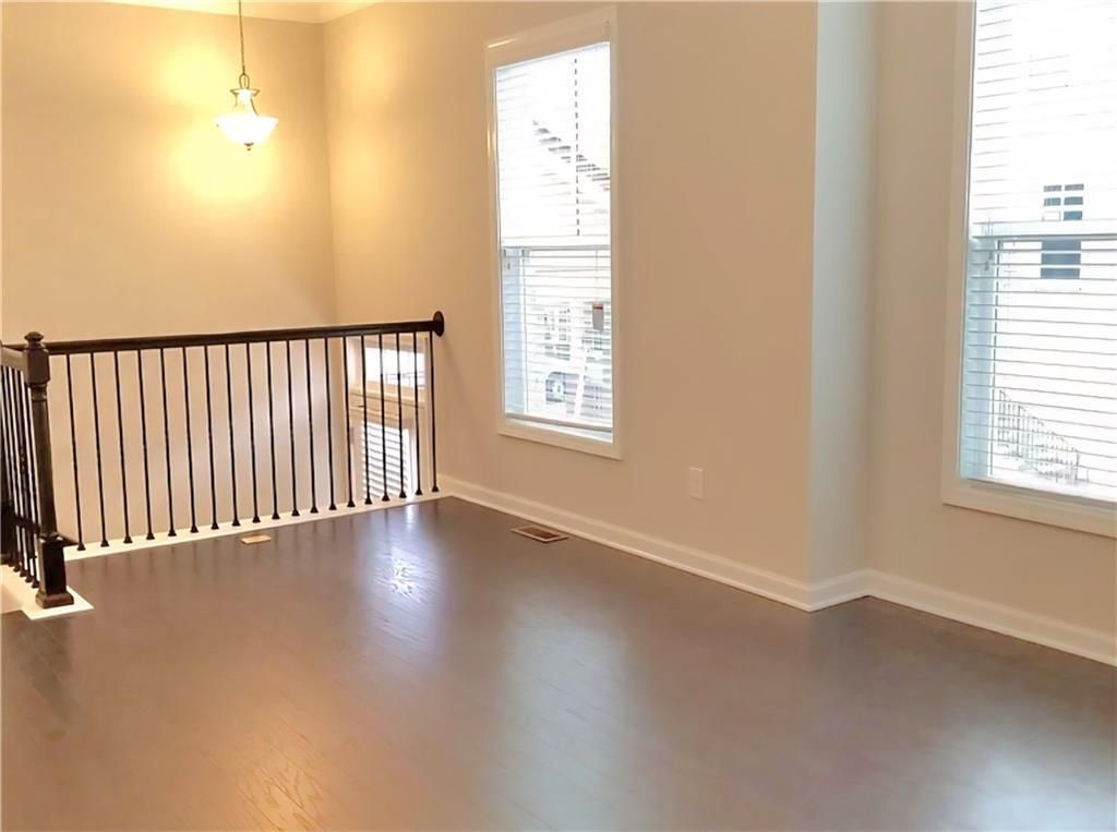 Building Photo - 891 Sunset Park Dr