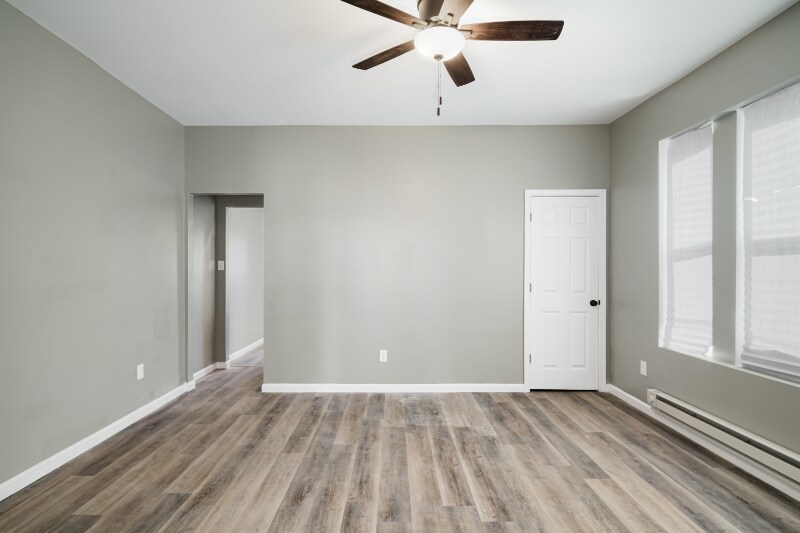 Building Photo - 4201 Viola St