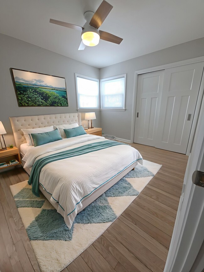 Building Photo - 11817 W North Ave