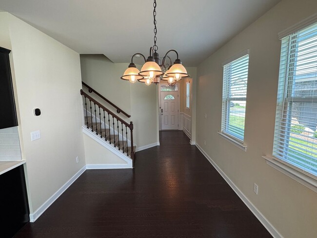 Building Photo - 5722 Lachlan Hill Ln