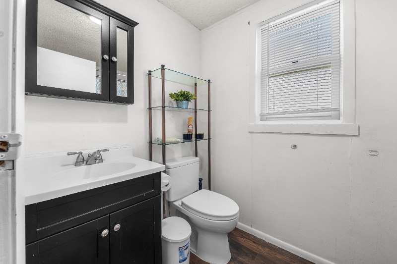 Building Photo - 275 S 150 W Rd