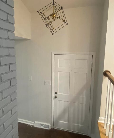 Building Photo - 8033 Navios Dr SE