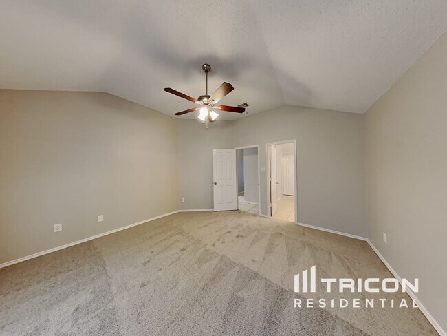 Building Photo - 1119 Cavalcade Dr