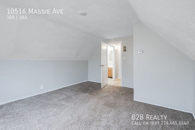 Building Photo - 10516 Massie Ave