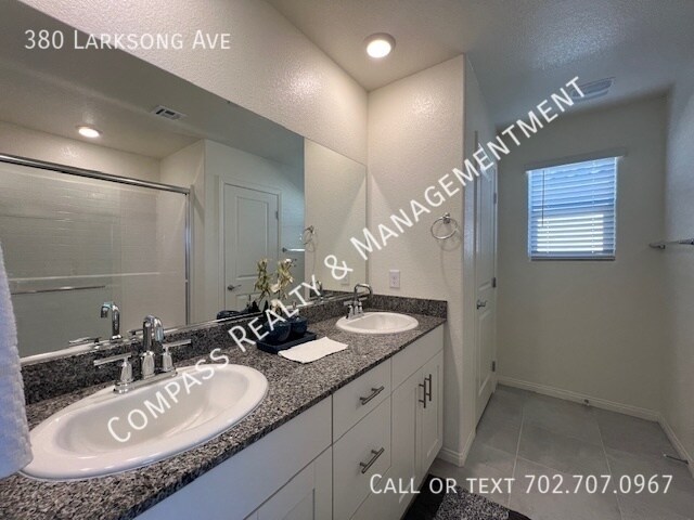 Building Photo - 380 Larksong Ave