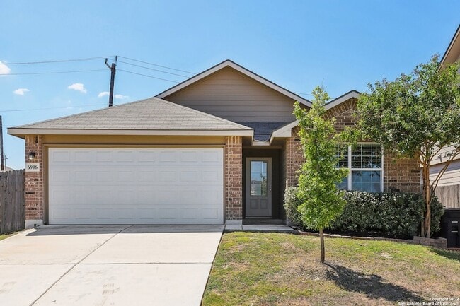 Building Photo - 6906 Quantum Lp