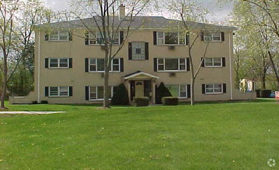 Building Photo - Fox River Grove Apartments