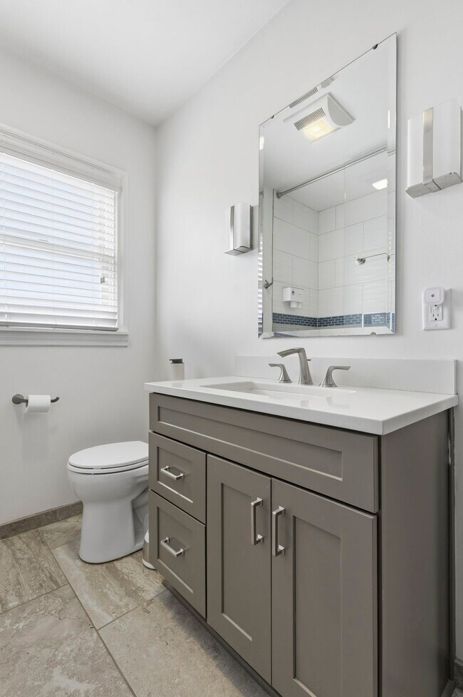 Building Photo - 9128 Austin Rd