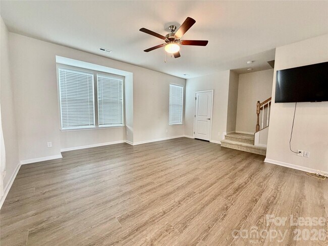Building Photo - 2662 Grantham Place Dr
