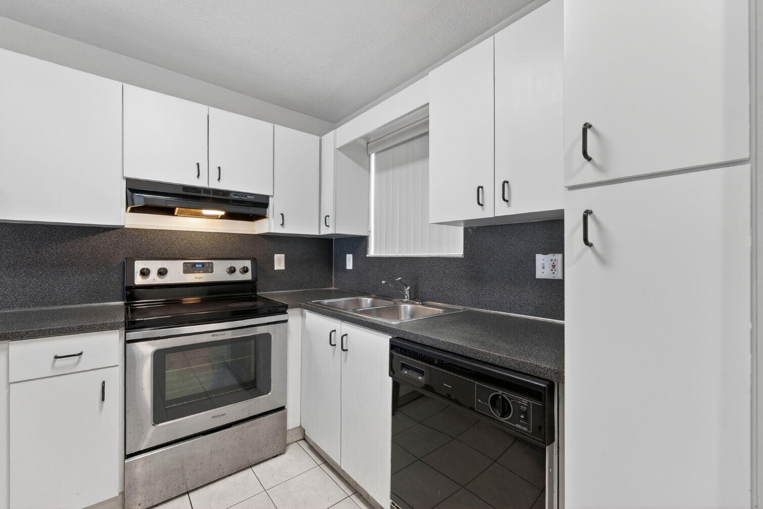 Building Photo - 7011 W 29th Ave