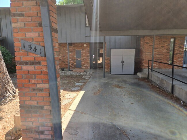 Building Photo - 1541 Adriel Ct