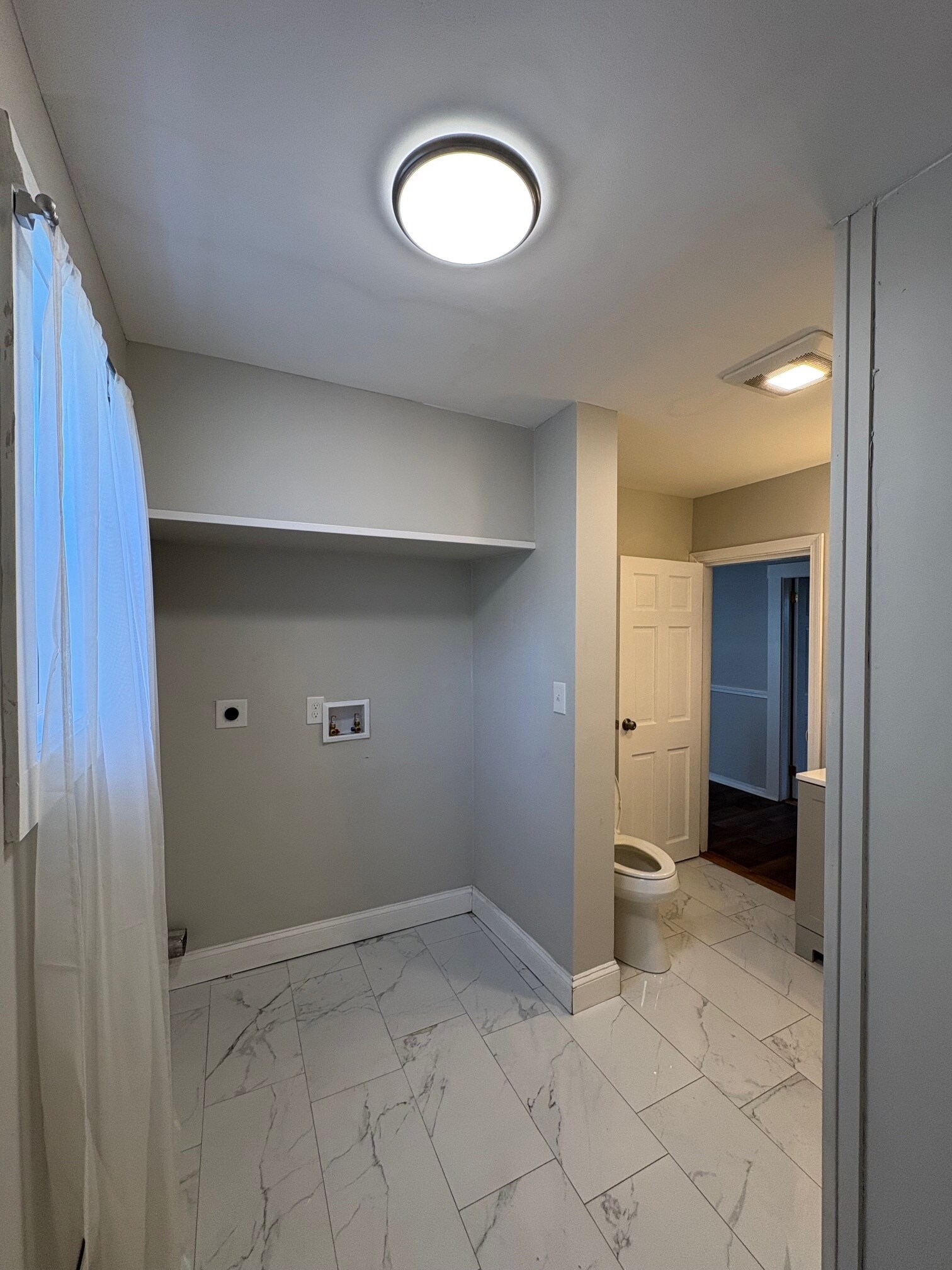 Building Photo - 6 Chapin St