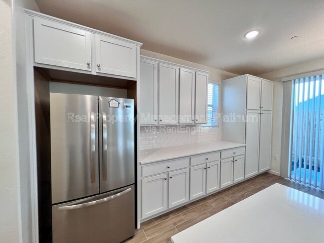 Building Photo - 1459 Farmhouse Ln