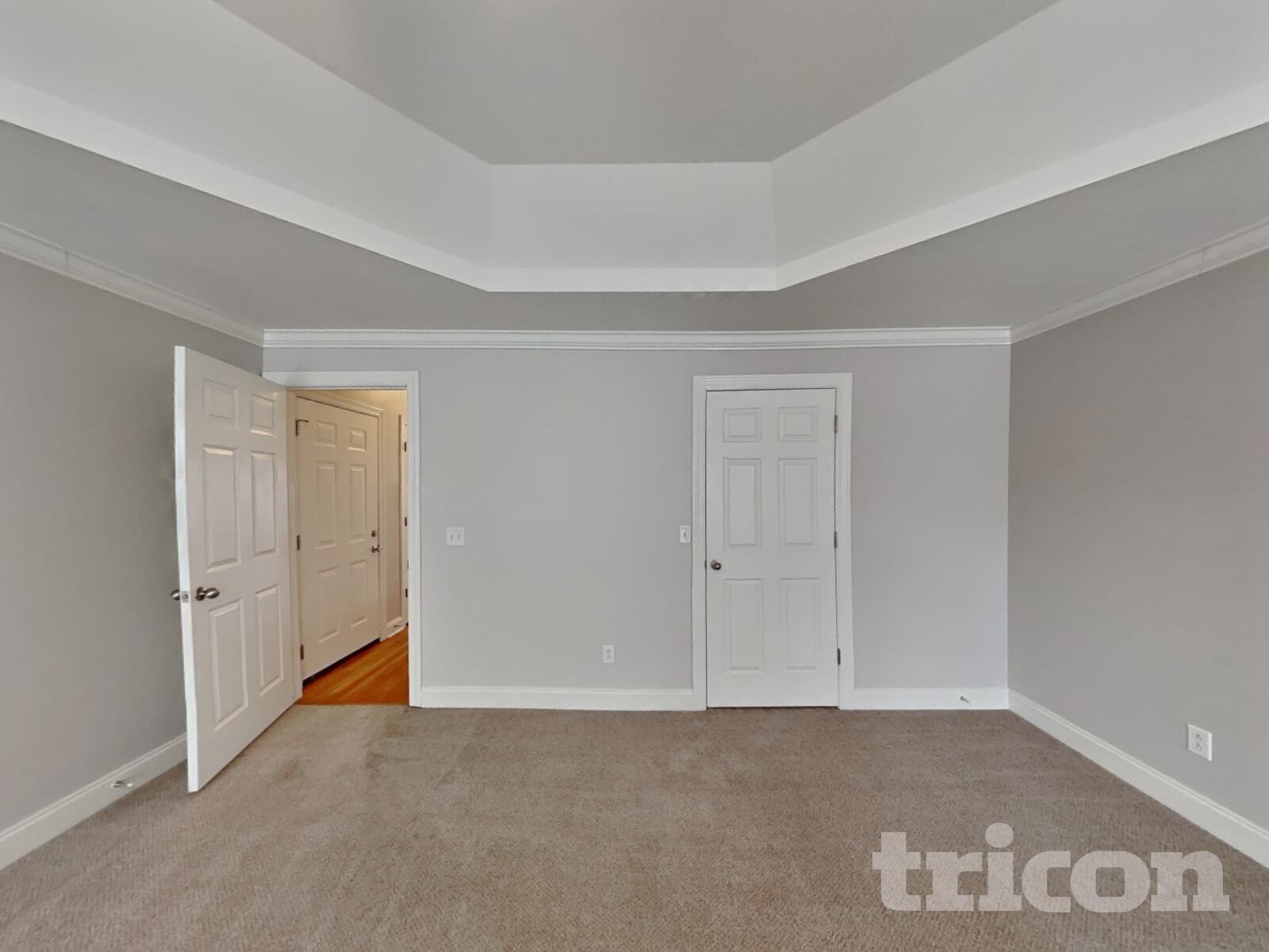 Building Photo - 4412 Spring Cove Dr